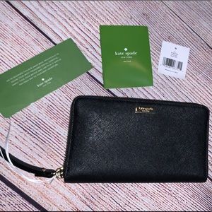 Kate Spade Phone Wallet Wristlet
